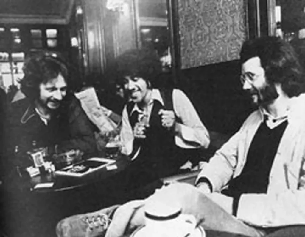 Jim Fitzpatrick and Phil Lynott in Neary's pub